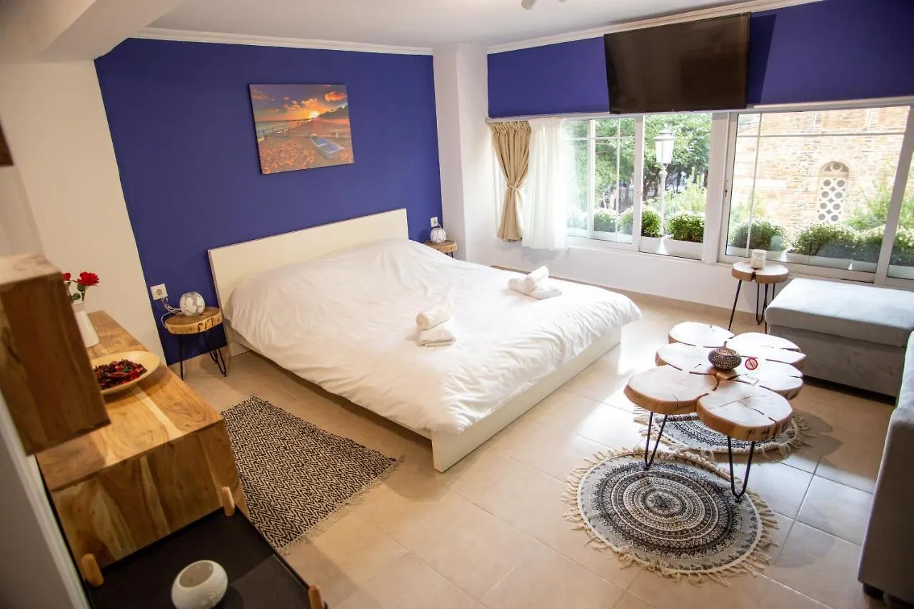 Thessaloniki Center Small Studio Apartment 0*,